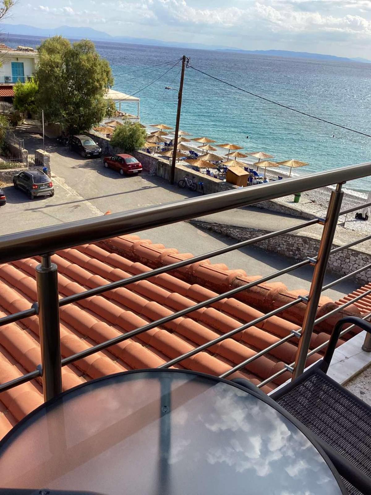 Thassa Beach Apartment No6 Leonídion Eksteriør billede
